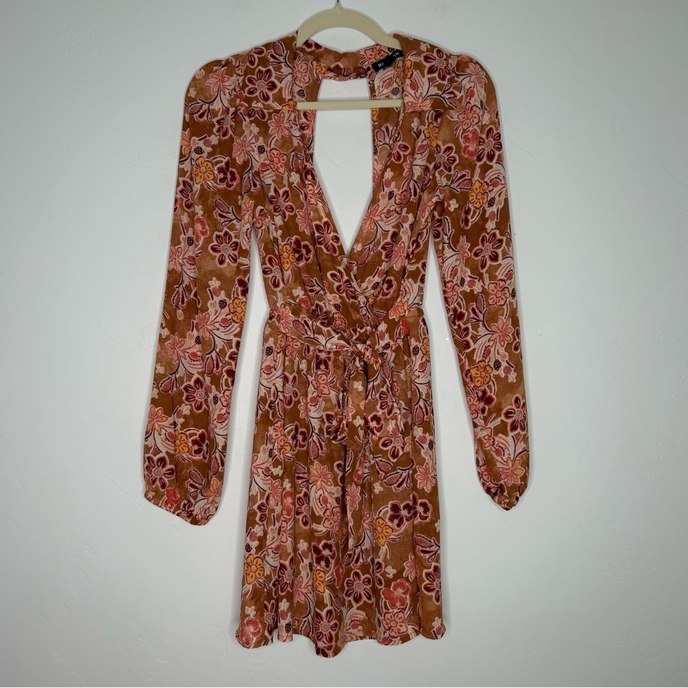 Max + Ash Long Sleeve Floral Mini Dress Deep V Open Back Size Medium Spring